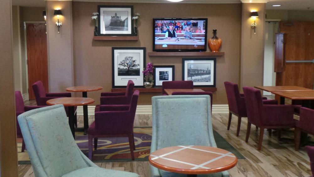 Hampton Inn San Francisco Airport Саут Сан Франциско Екстериор снимка
