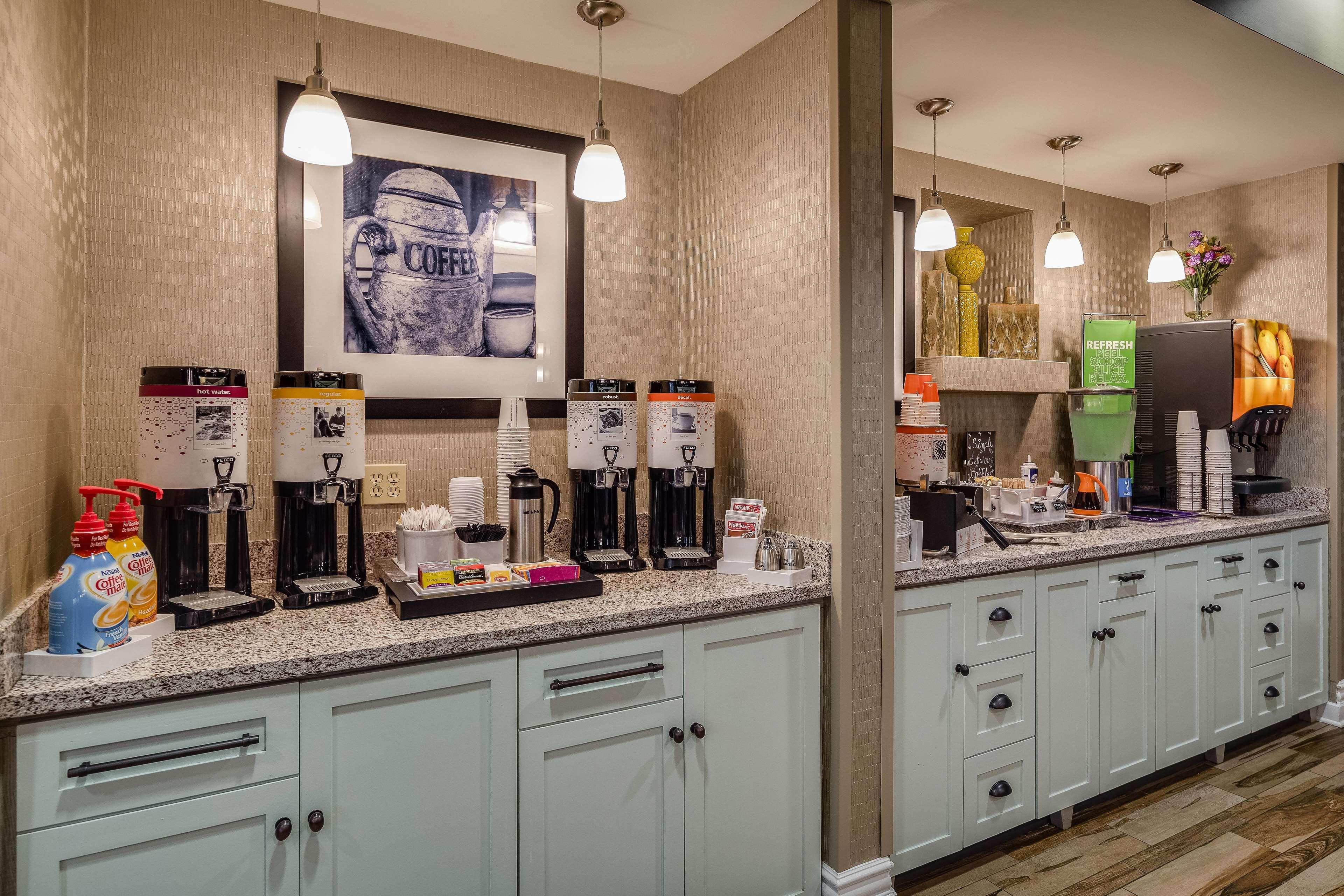 Hampton Inn San Francisco Airport Саут Сан Франциско Екстериор снимка