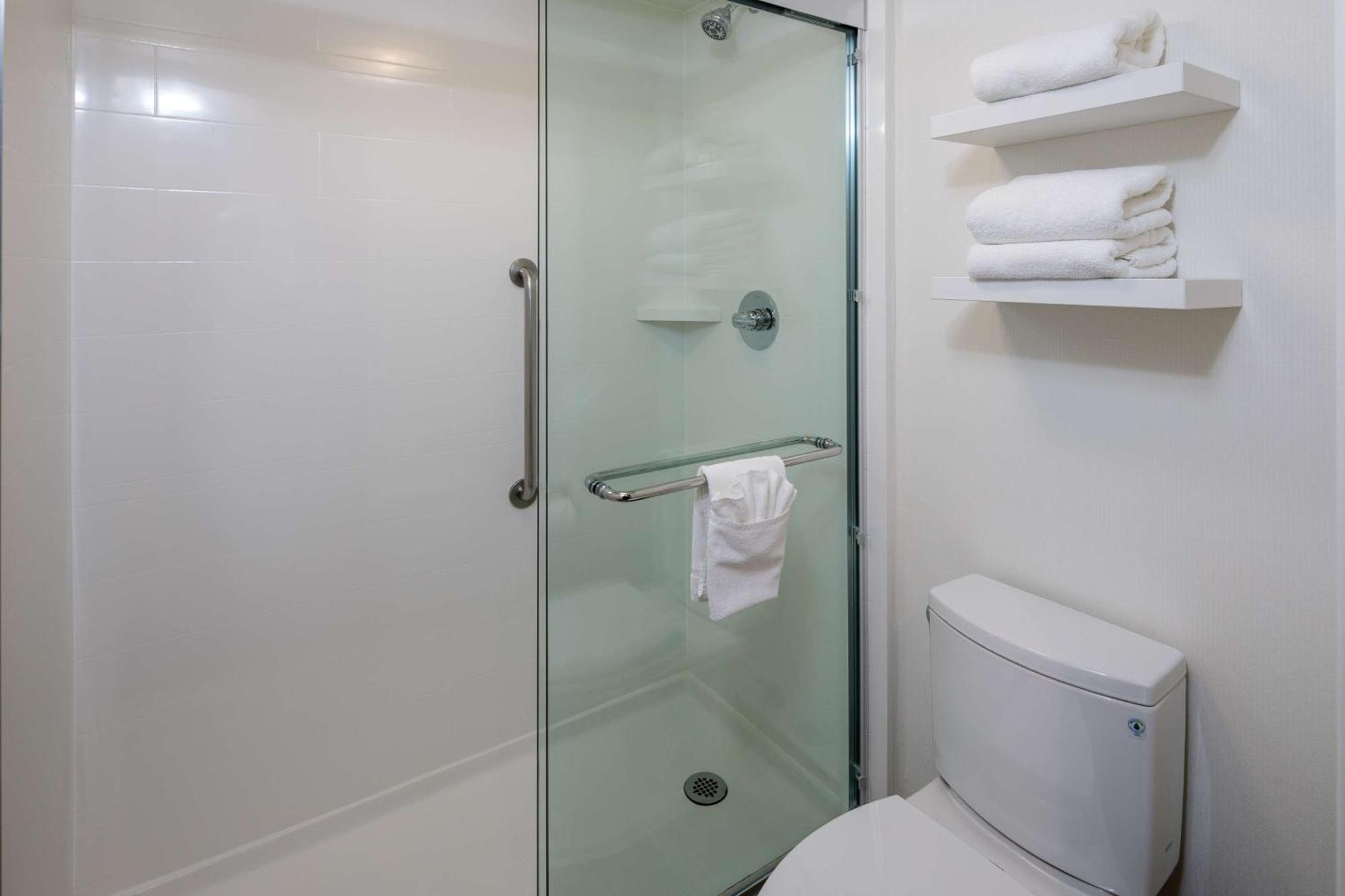 Hampton Inn San Francisco Airport Саут Сан Франциско Екстериор снимка