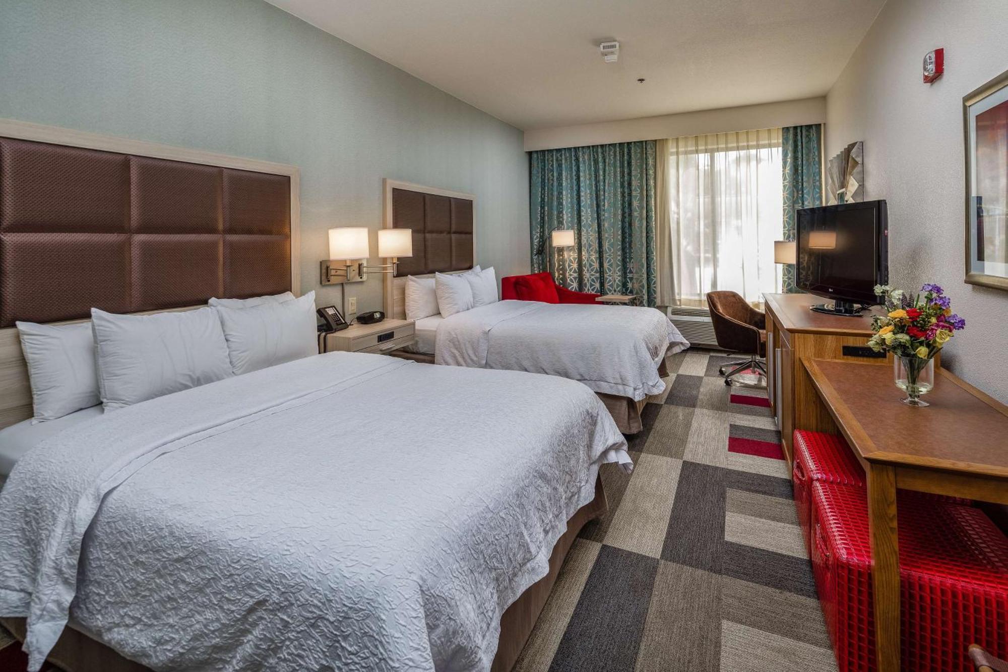 Hampton Inn San Francisco Airport Саут Сан Франциско Екстериор снимка