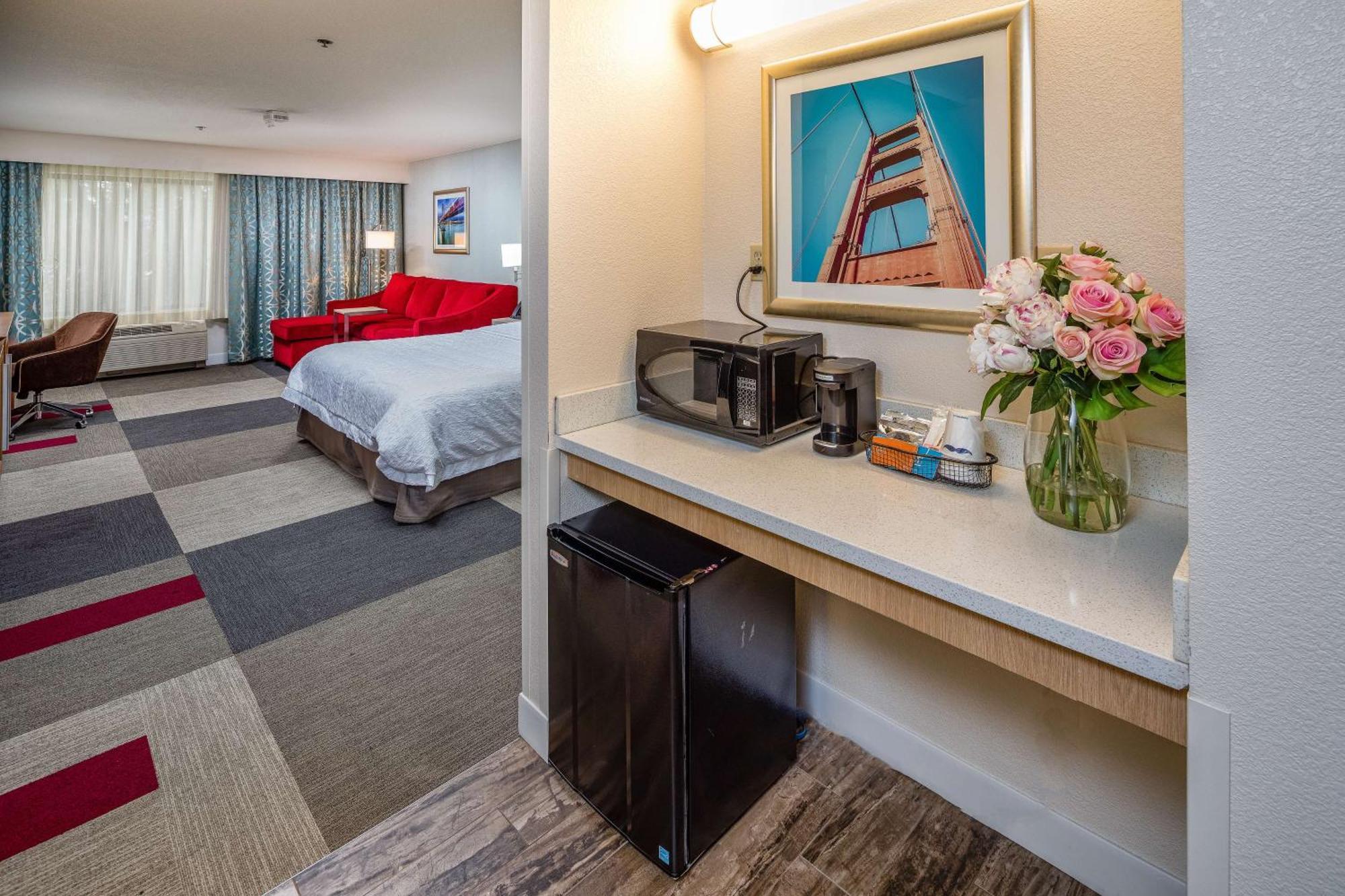 Hampton Inn San Francisco Airport Саут Сан Франциско Екстериор снимка