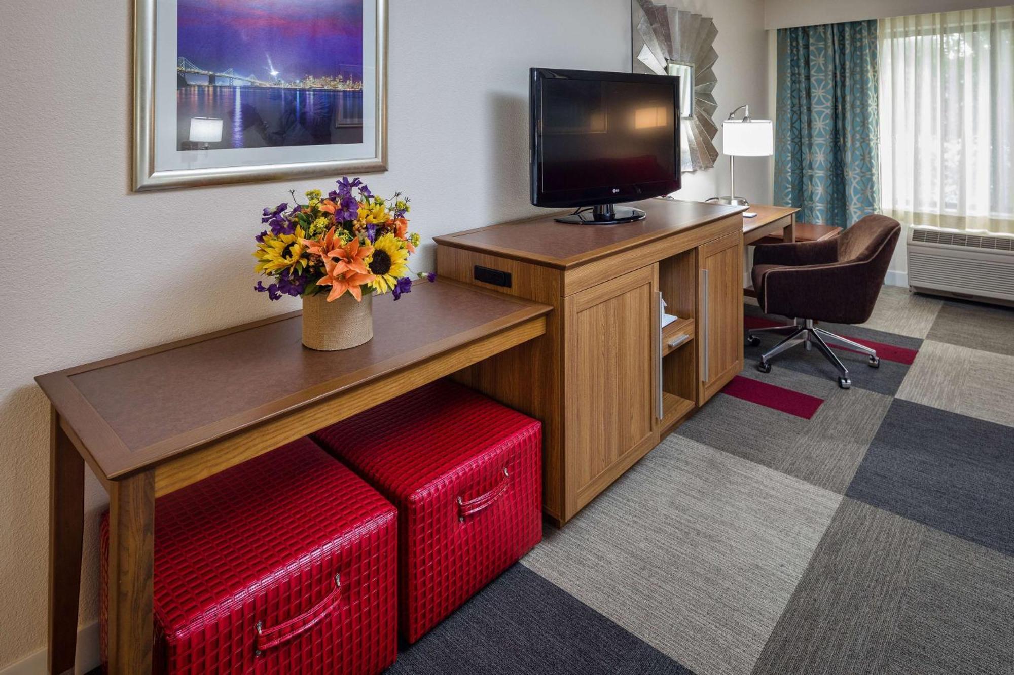 Hampton Inn San Francisco Airport Саут Сан Франциско Екстериор снимка