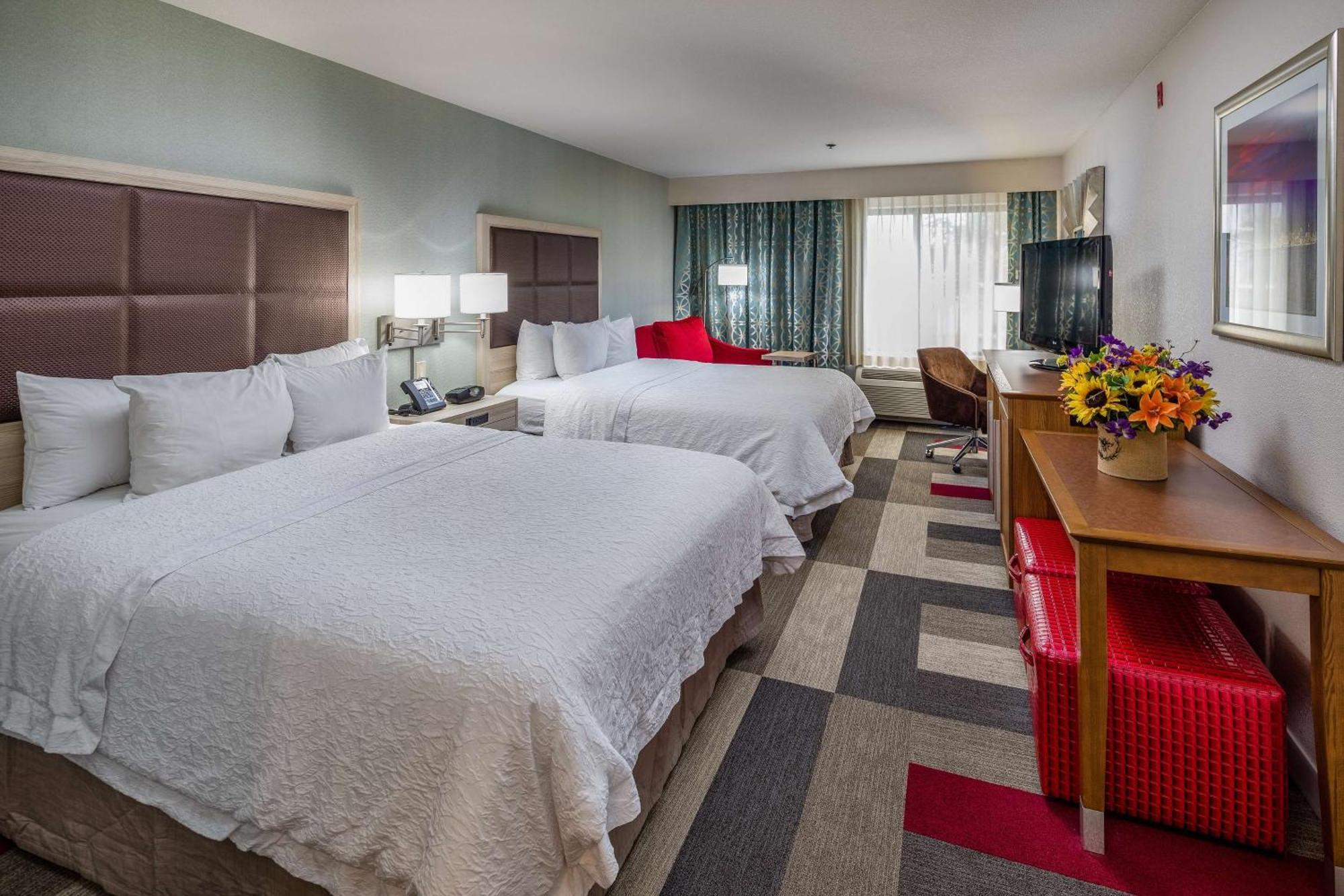 Hampton Inn San Francisco Airport Саут Сан Франциско Екстериор снимка