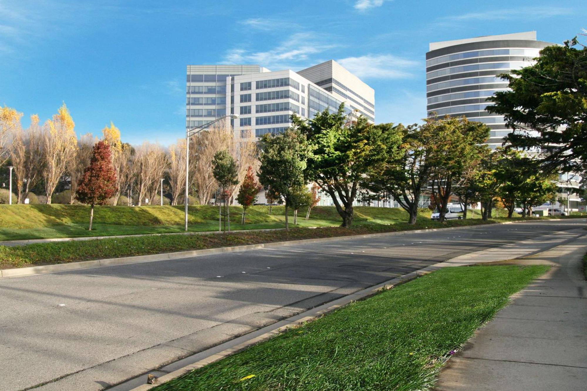 Hampton Inn San Francisco Airport Саут Сан Франциско Екстериор снимка
